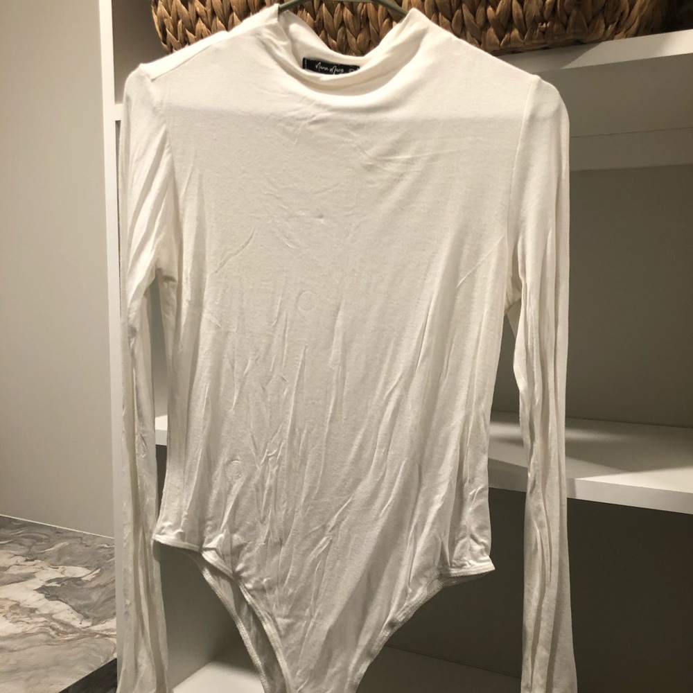 Nanamacs long sleeve bodysuit